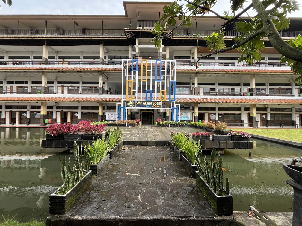 Dari Mencontek ke Mark-Up: Rantai Etika yang Terputus di Sekolah dan Dunia Nyata