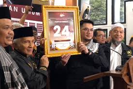 “5 Alasan Mengapa Caleg dari Partai Ummat Akan Membawa Perubahan Nyata di Dunia Politik!”